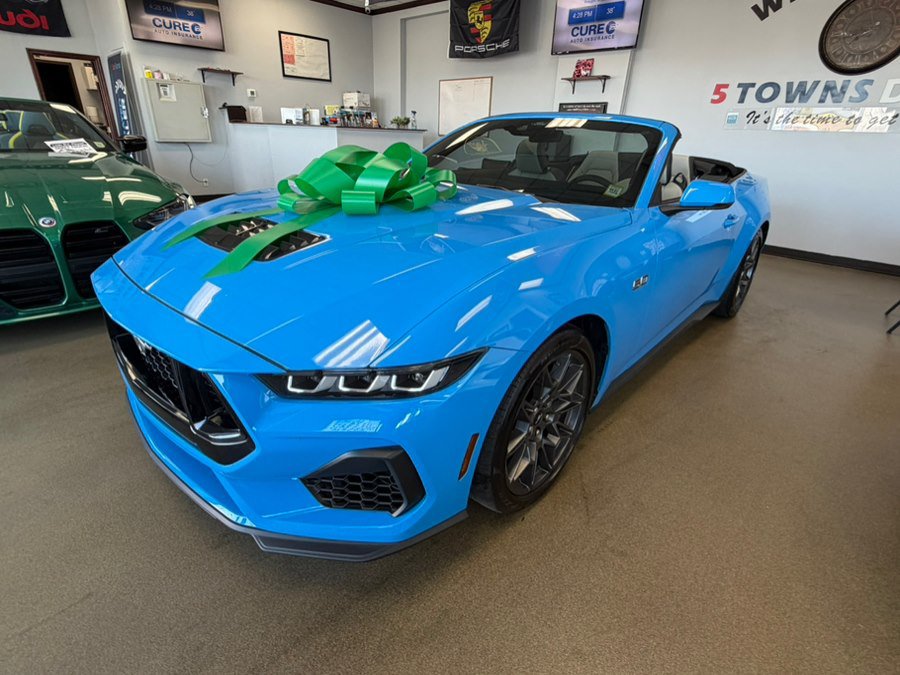 Used 2024 Ford Mustang GT Premium w/ GT Performance Package RWD image 6