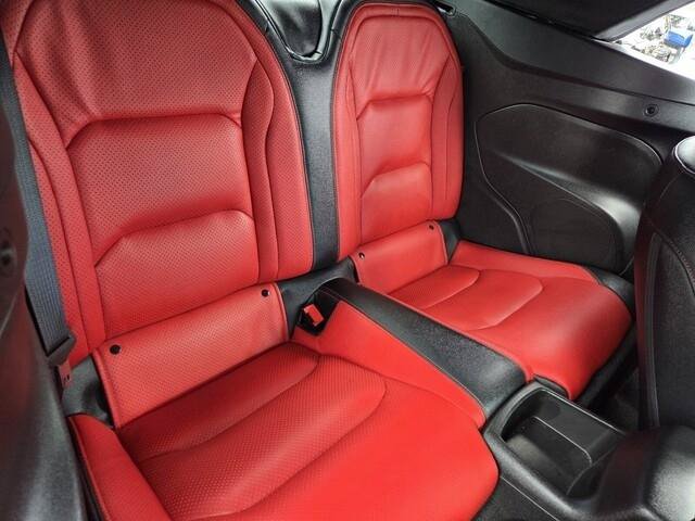 Used 2020 Chevrolet Camaro LT RWD image 18