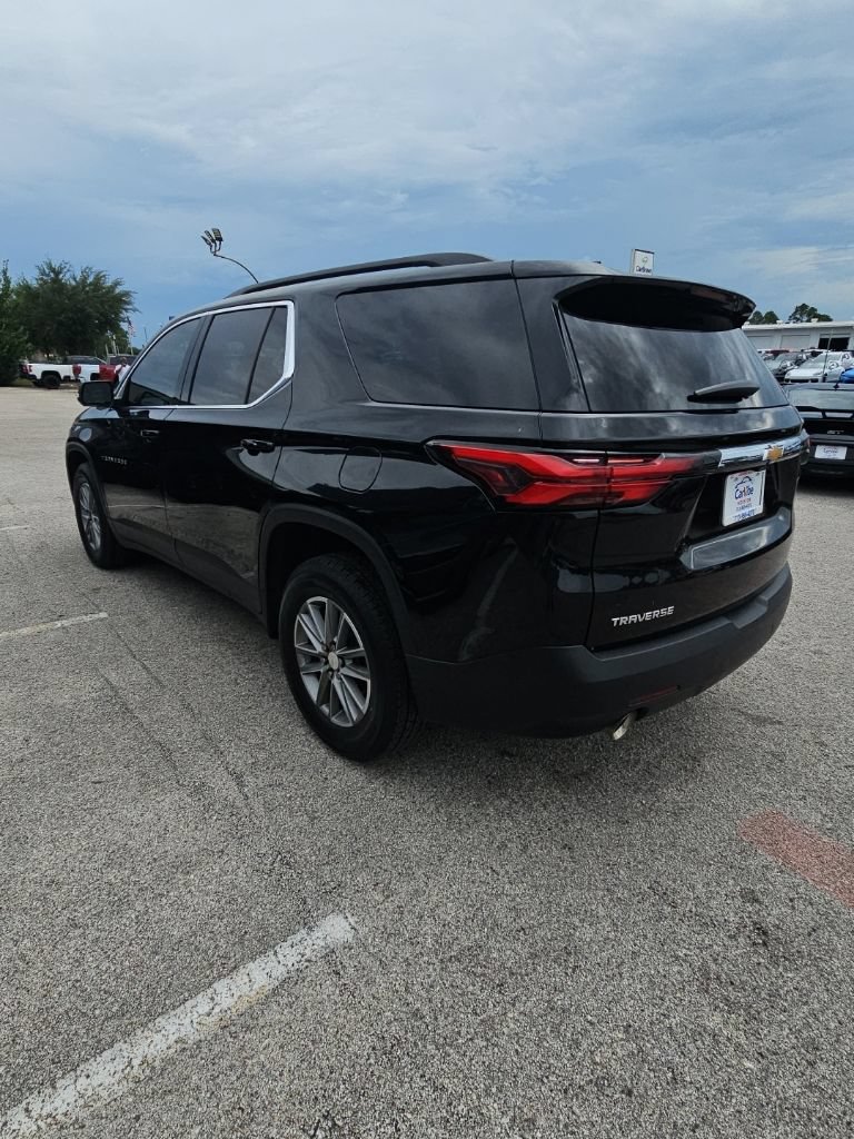 Used 2023 Chevrolet Traverse LT FWD image 5