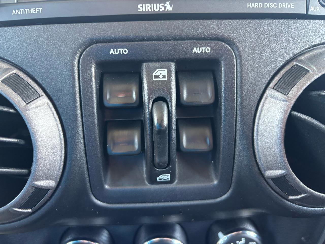 Used 2018 Jeep Wrangler Unlimited Sport S image 21