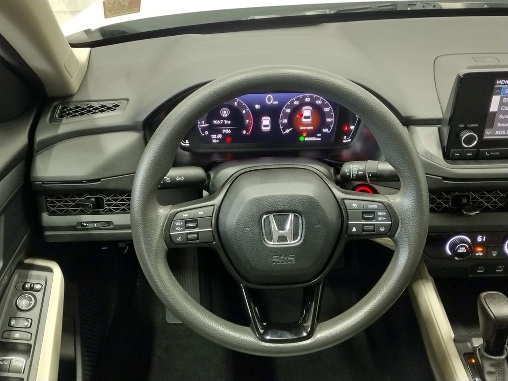 Used 2023 Honda Accord LX image 29
