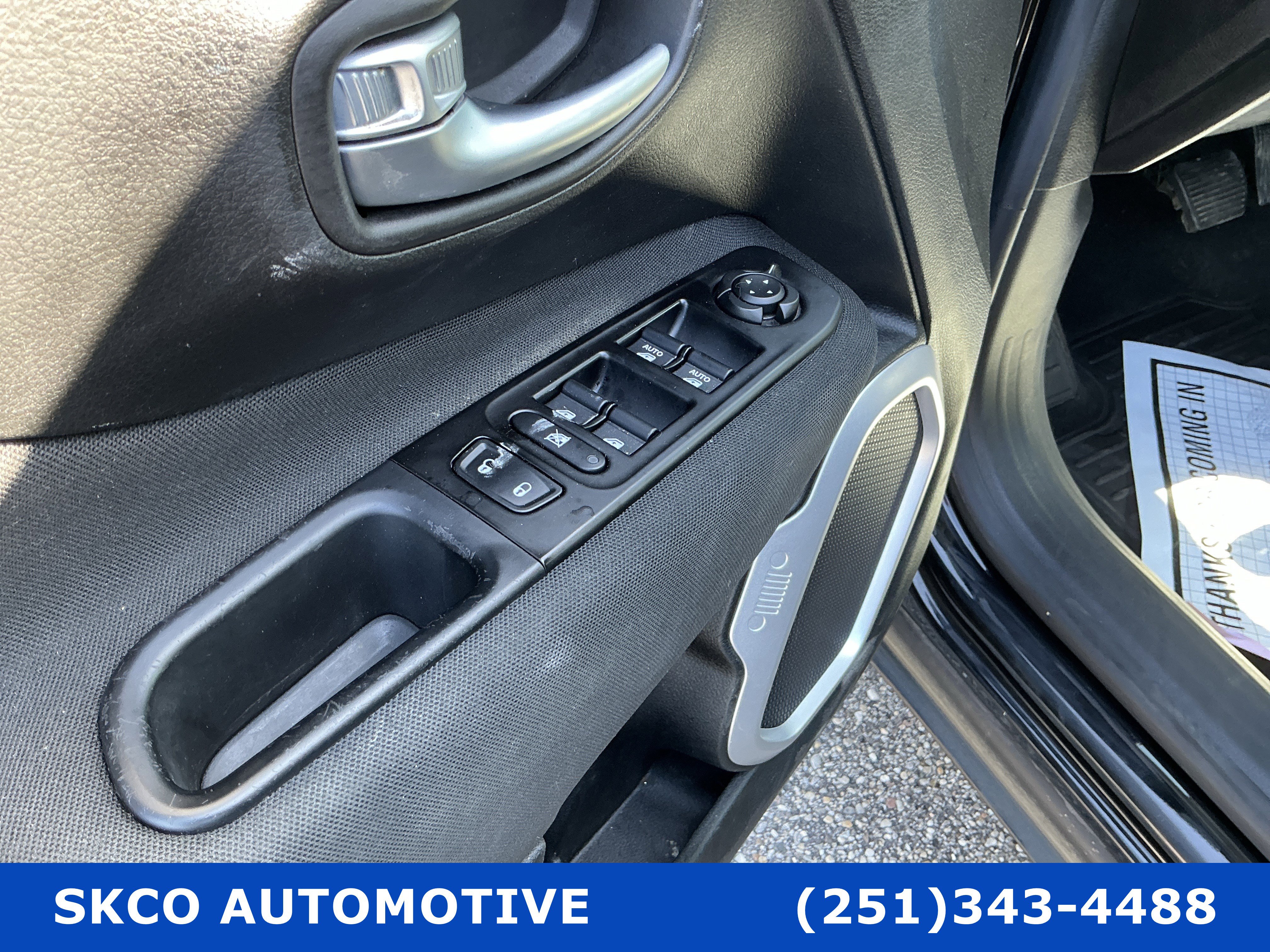 Used 2020 Jeep Renegade Sport AWD/4WD image 22