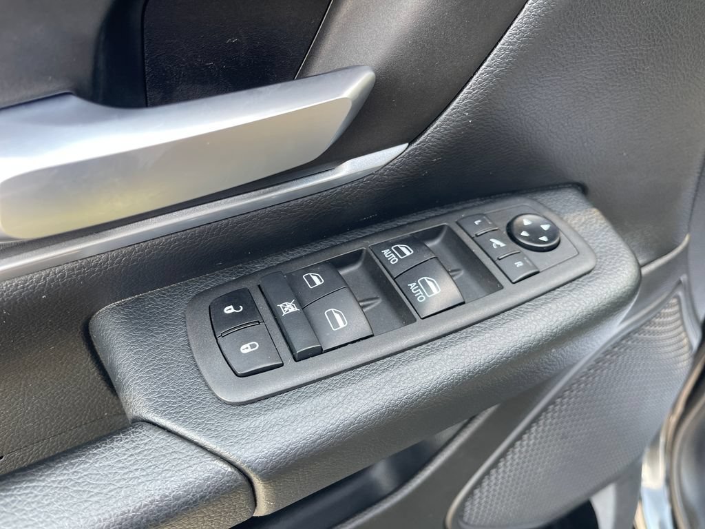 Used 2021 RAM 1500 Big Horn AWD/4WD image 12