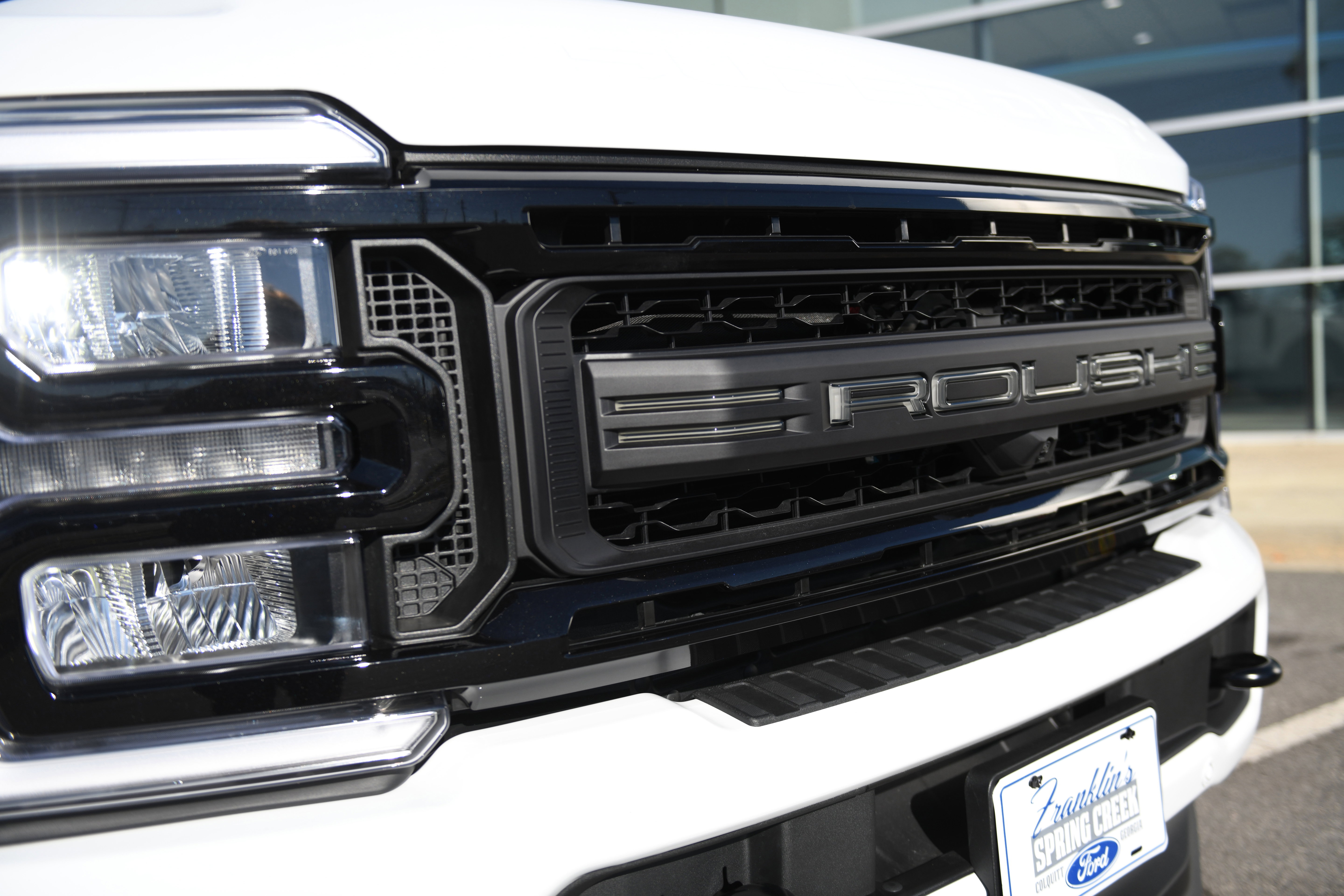 New 2026 Ford F250 Lariat w/ Black Appearance Package image 9