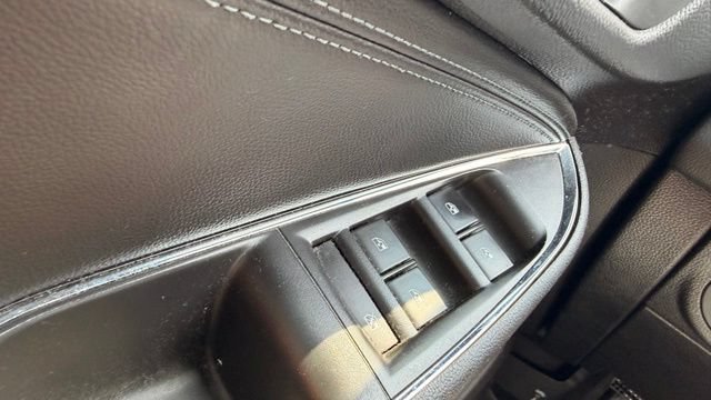 Used 2018 Chevrolet Cruze Premier w/ Premier True North Edition FWD image 10