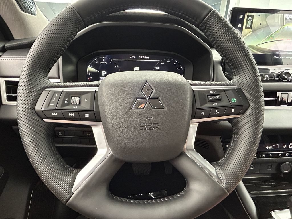 New 2026 Mitsubishi Outlander SE FWD image 33