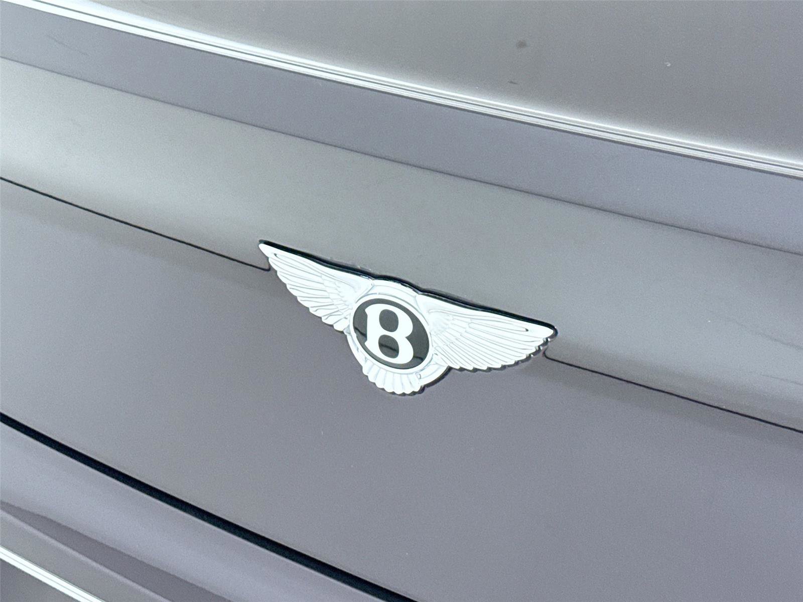 Used 2021 Bentley Continental GT image 35