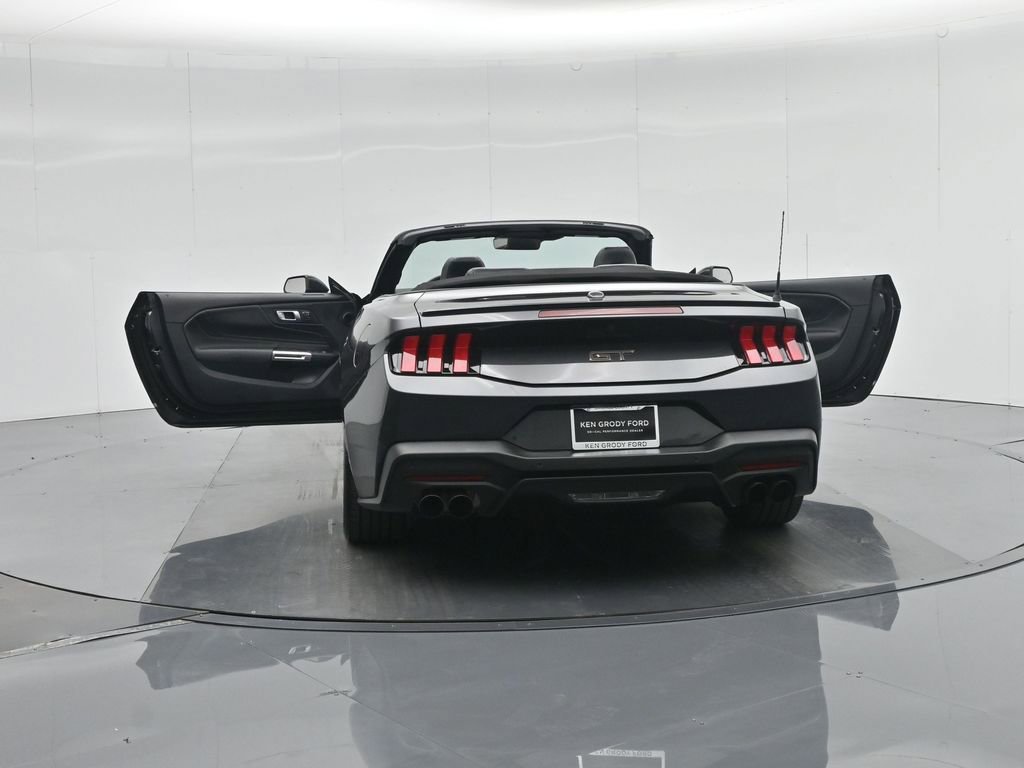 Certified 2024 Ford Mustang GT Premium image 34
