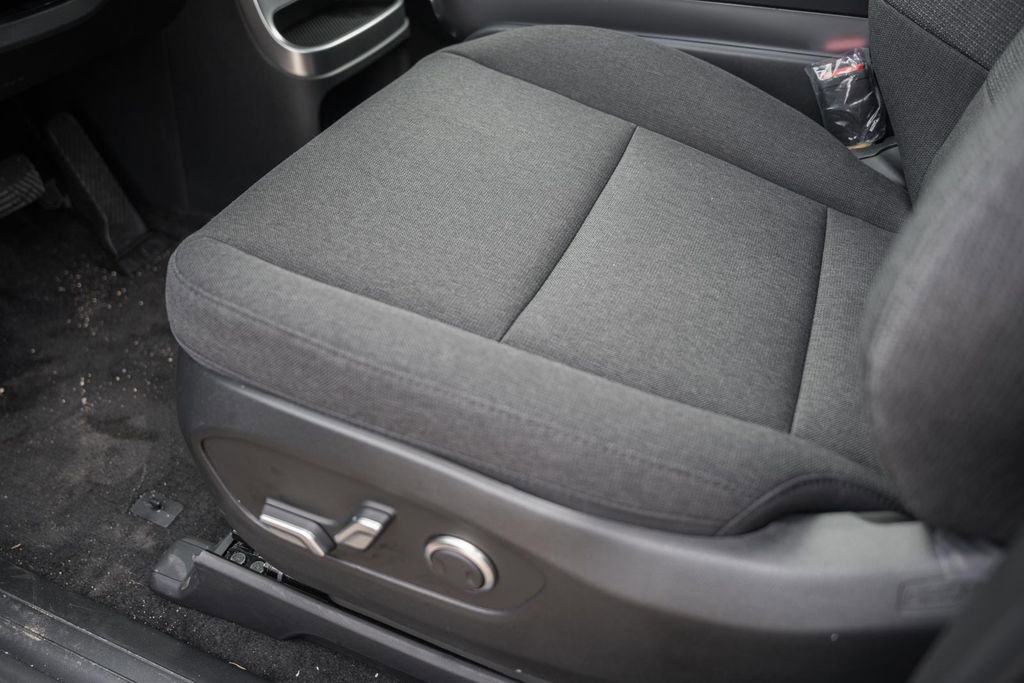 New 2026 Hyundai Ioniq 9 SE image 33