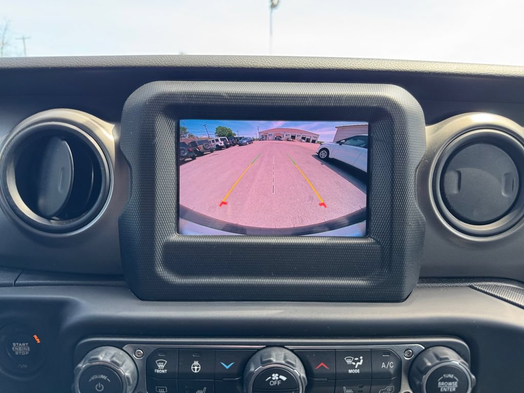 Used 2022 Jeep Wrangler Unlimited Sport AWD/4WD image 18