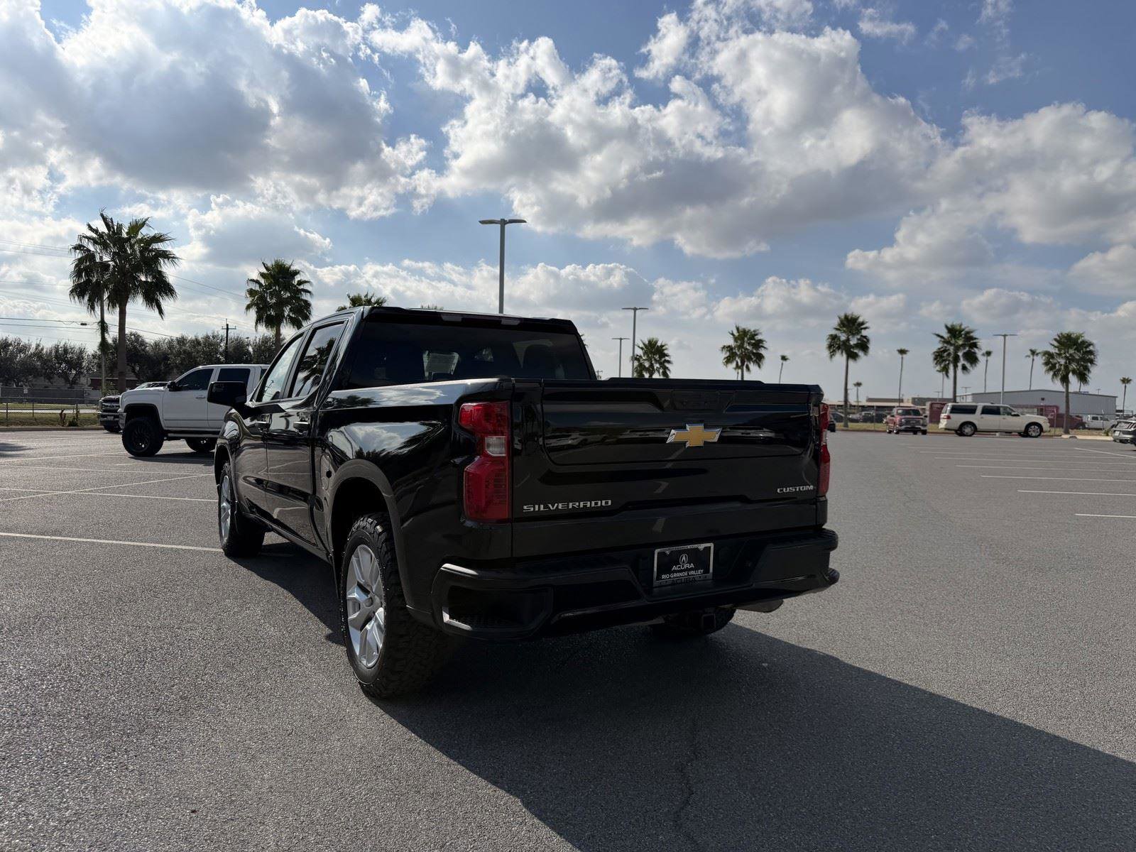 Used 2024 Chevrolet Silverado 1500 Custom image 19