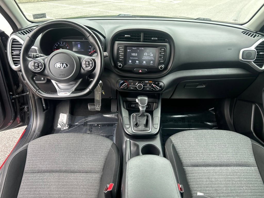 Used 2020 Kia Soul GT-Line FWD image 12