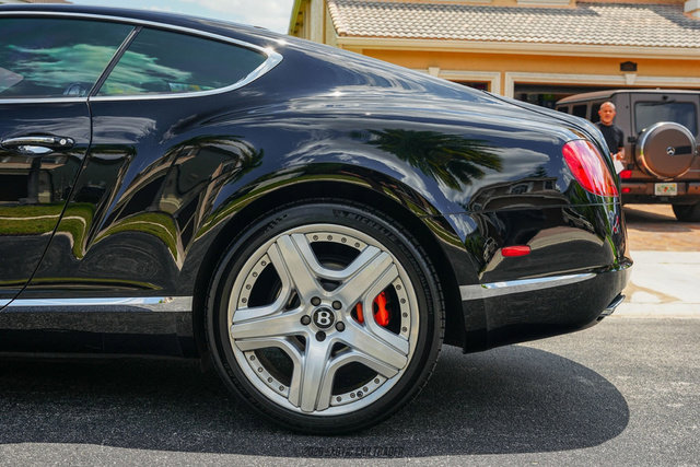 Used 2012 Bentley Continental GT AWD/4WD image 3