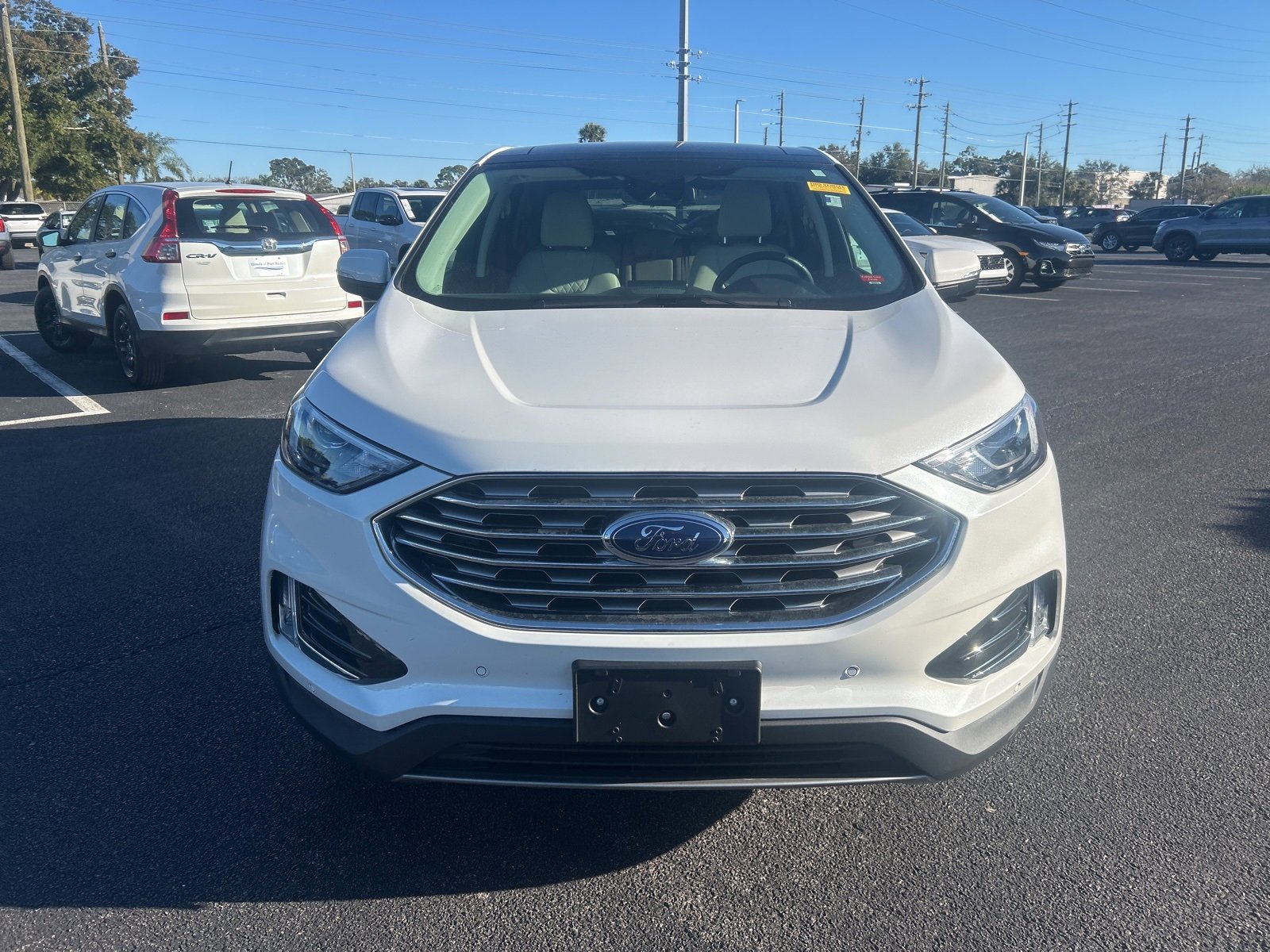 Used 2023 Ford Edge Titanium image 2