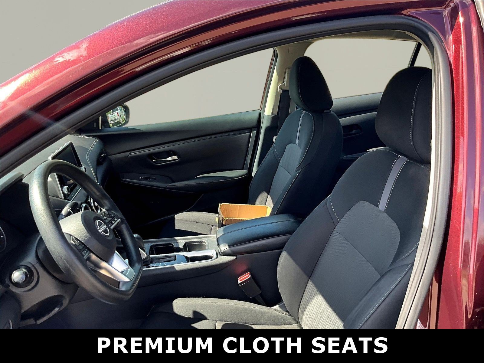 Used 2024 Nissan Sentra SV FWD image 2