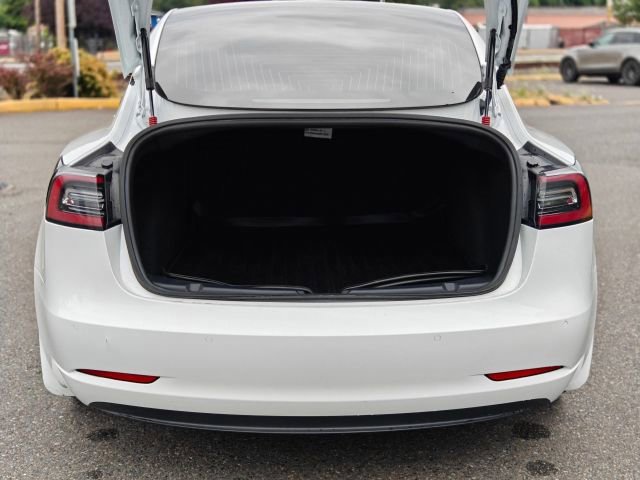 Used 2019 Tesla Model 3 Mid Range image 30