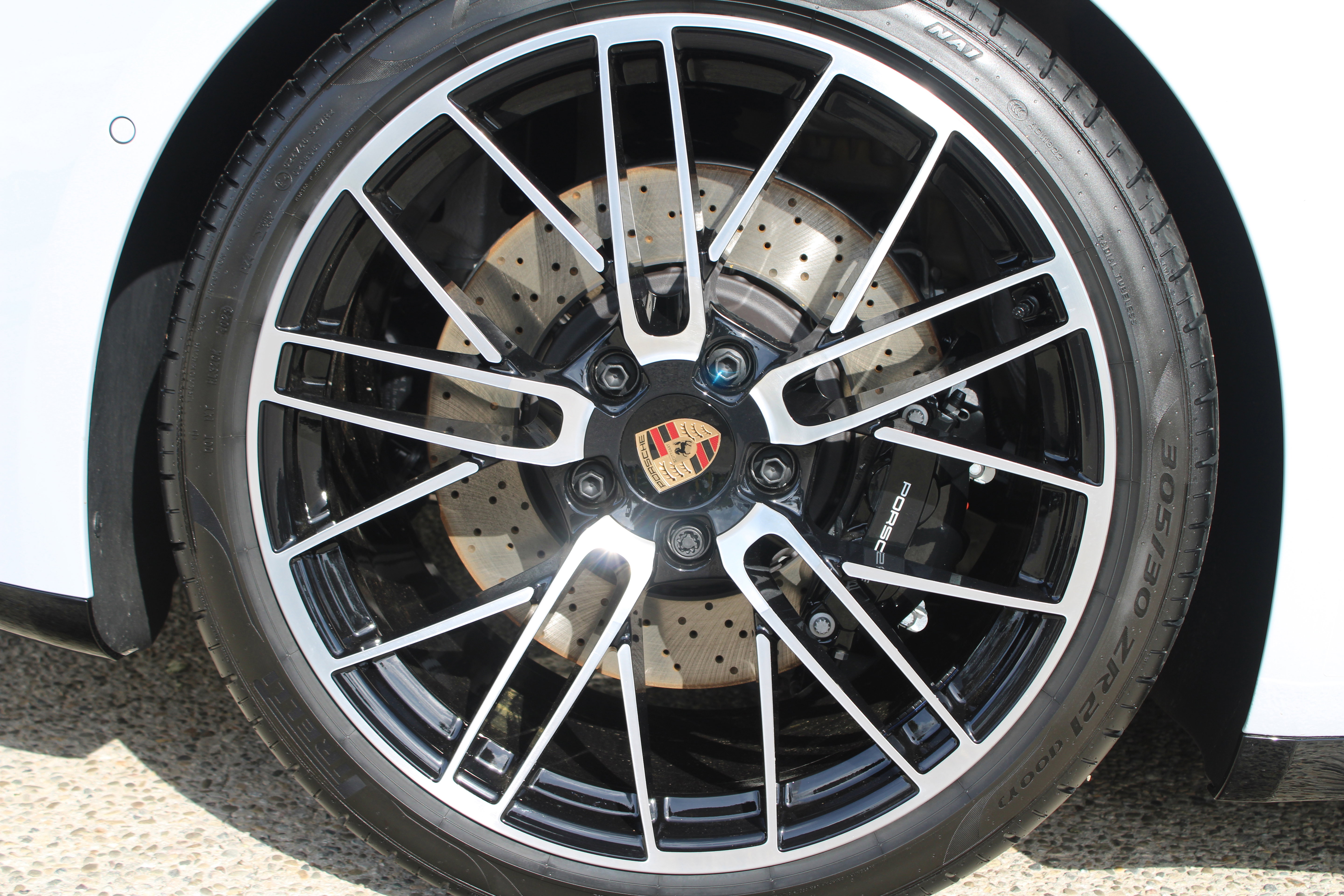 New 2026 Porsche 911 Carrera 4S image 12