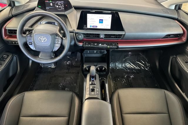 Used 2025 Toyota Prius Plug-In Hybrid FWD image 15
