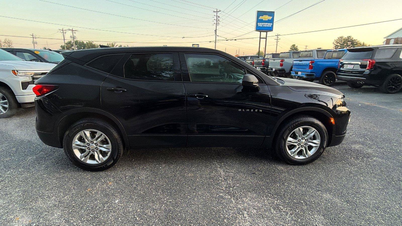 Used 2021 Chevrolet Blazer LT FWD image 7