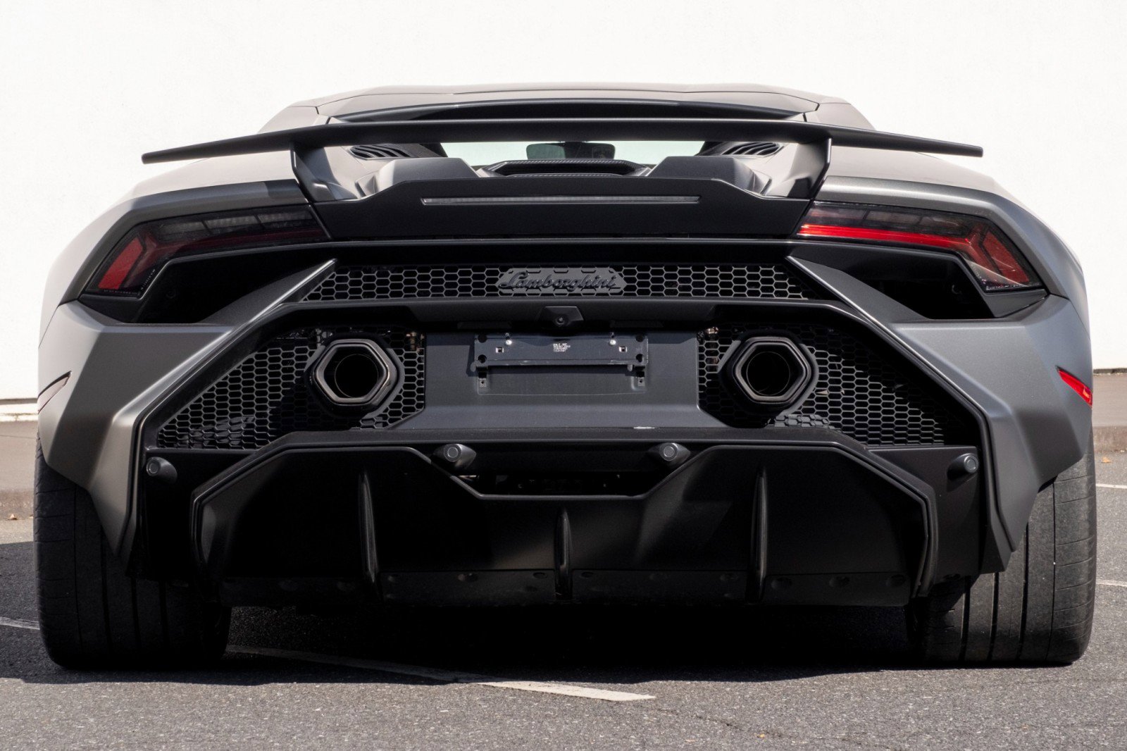 Used 2023 Lamborghini Huracan Tecnica image 5