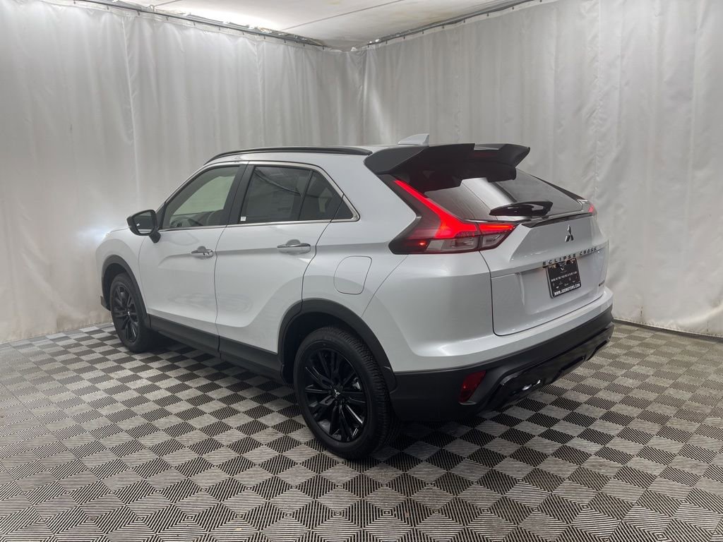 New 2026 Mitsubishi Eclipse Cross Black Edition image 4