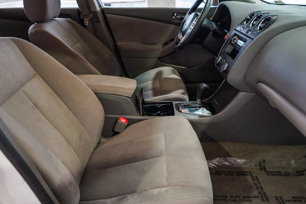 Used 2012 Nissan Altima 2.5 FWD image 17