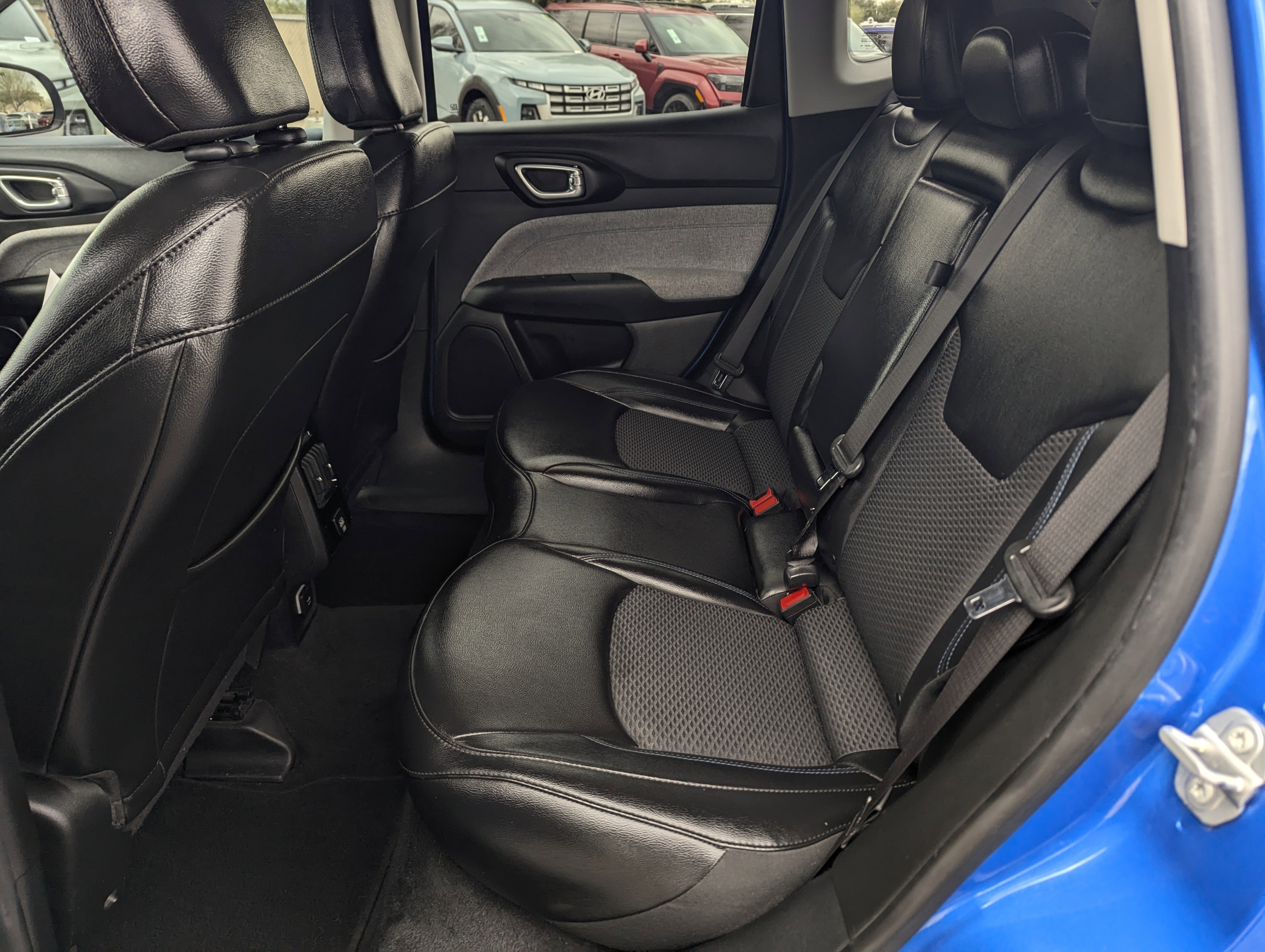 Used 2022 Jeep Compass Latitude image 8