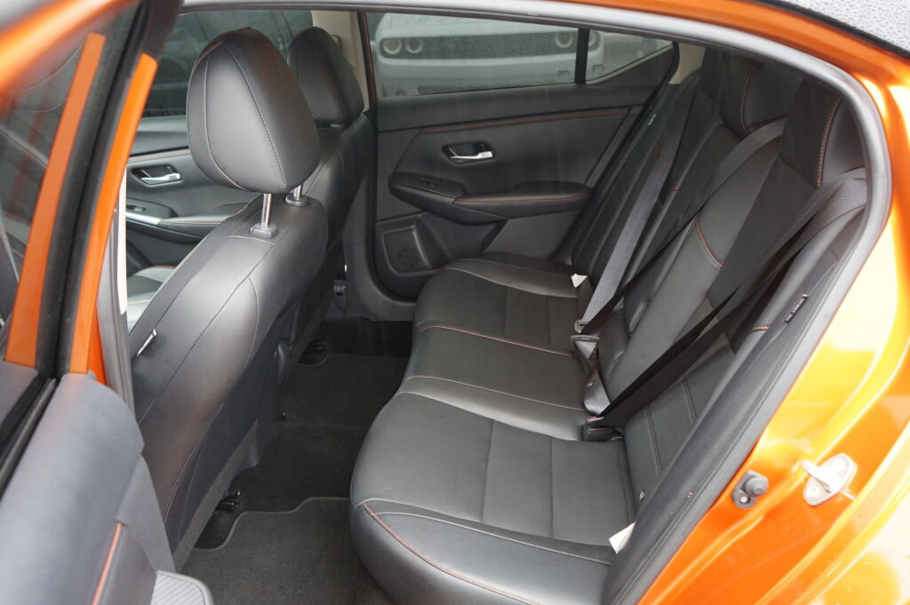 Used 2024 Nissan Sentra SR w/ SR Premium Package FWD image 13