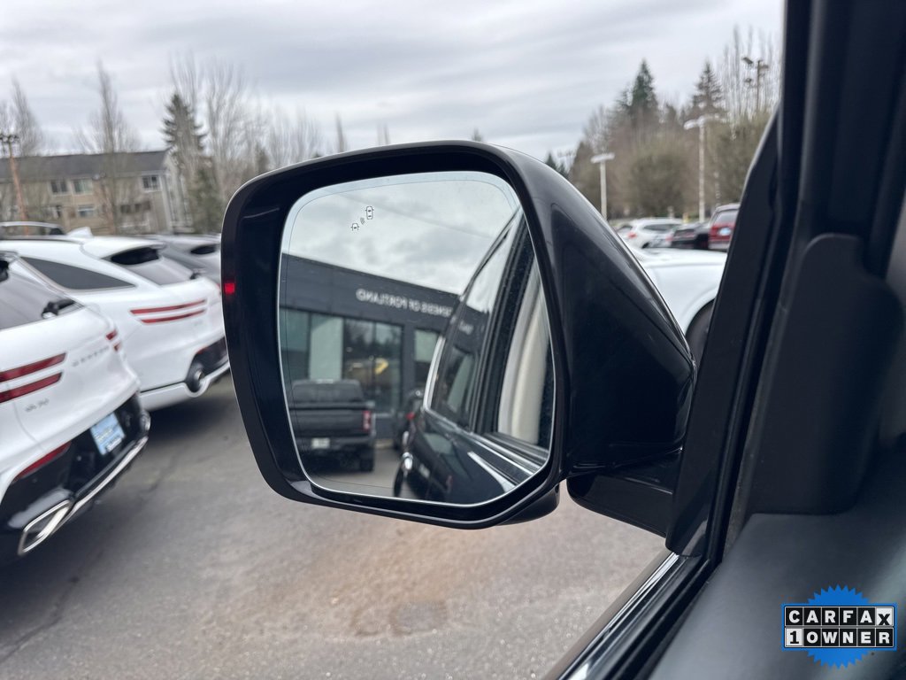 Used 2024 INFINITI QX80 Luxe image 40