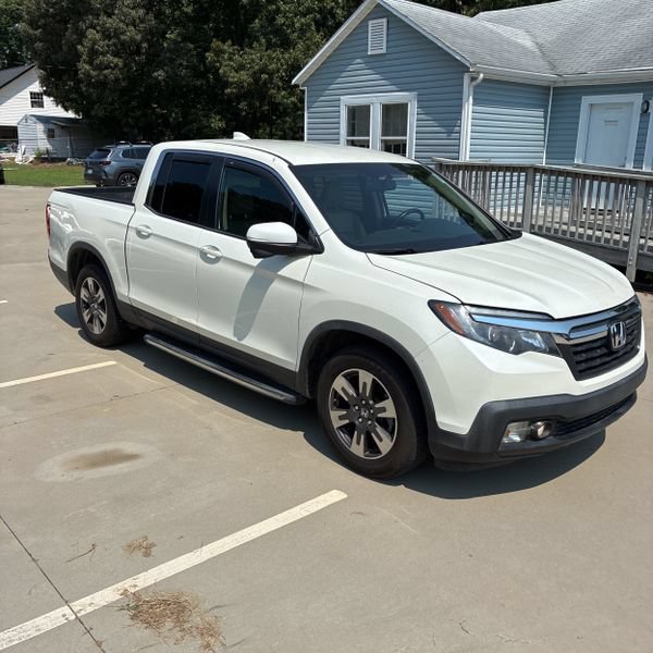 Used 2017 Honda Ridgeline RTL-T image 6