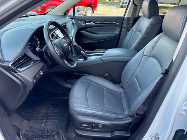 Used 2020 Buick Enclave Essence w/ Sport Touring Edition FWD image 16