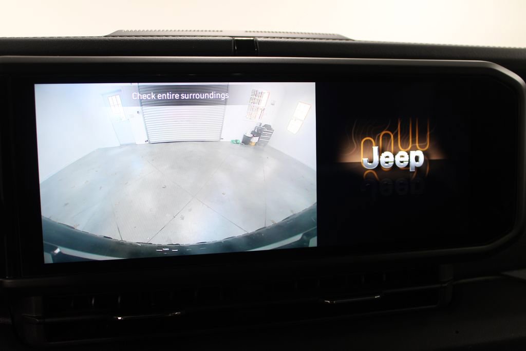 Used 2024 Jeep Wrangler Unlimited Rubicon image 51