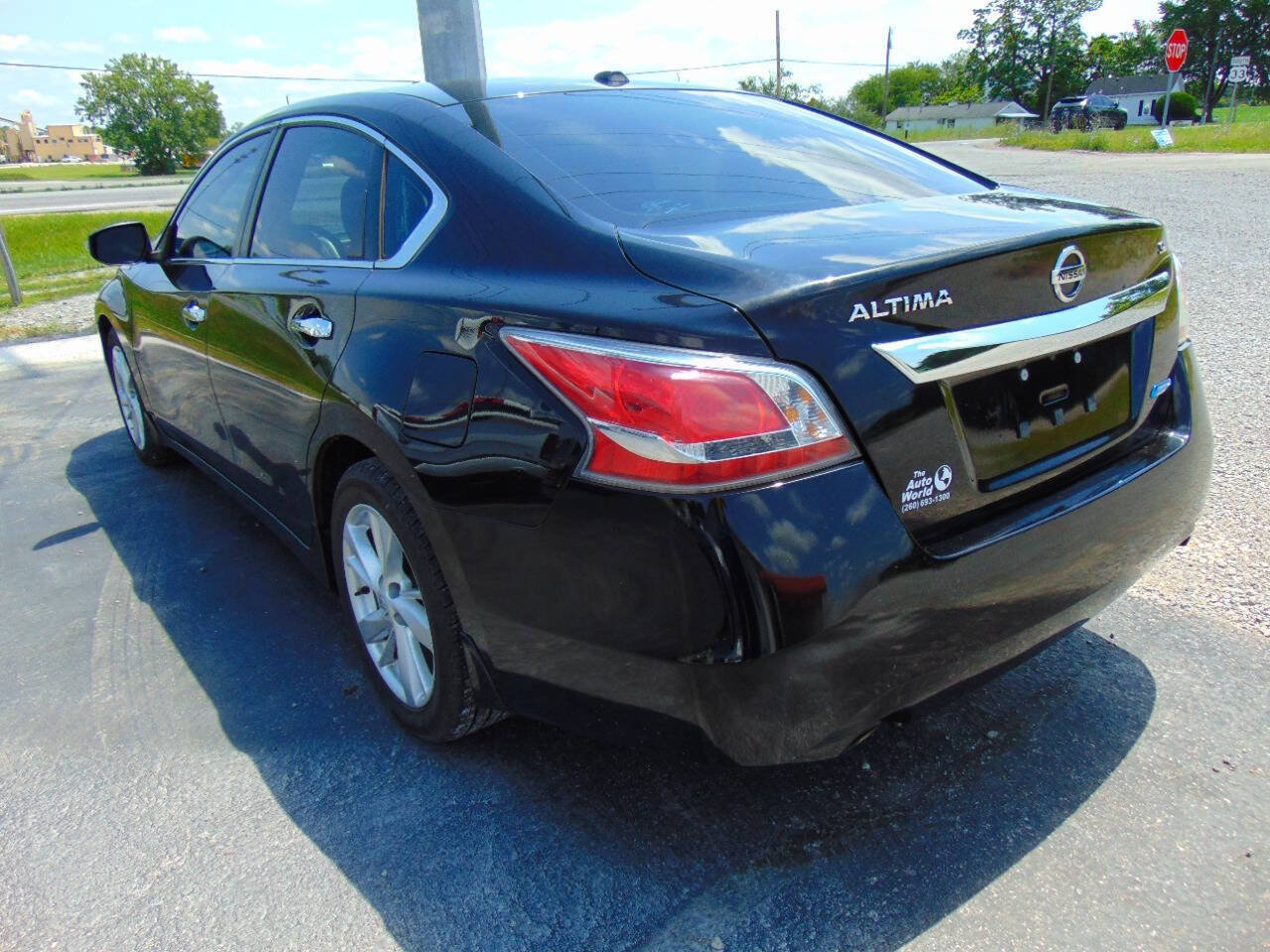Used 2015 Nissan Altima 2.5 SL FWD image 6