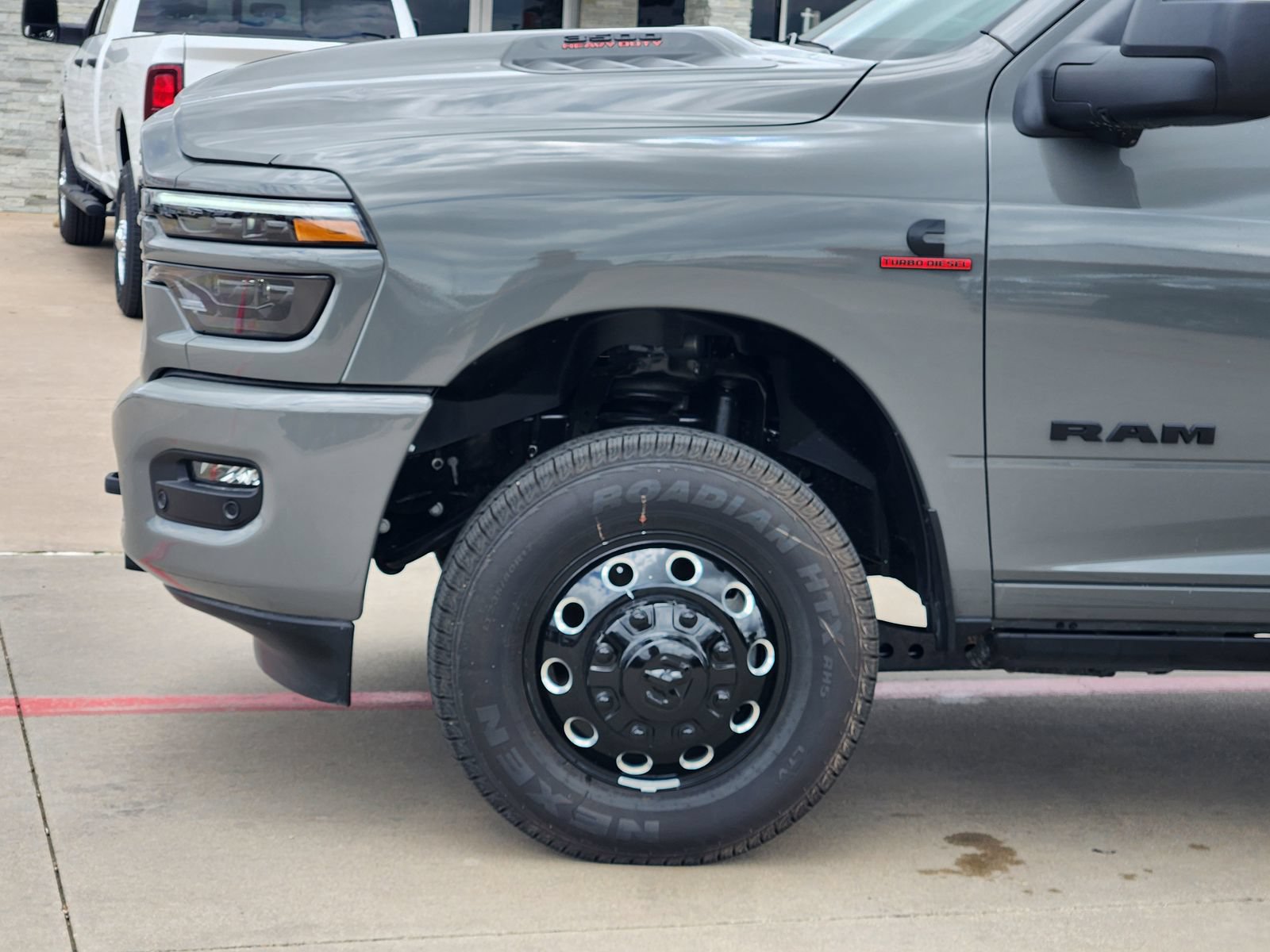 New 2026 RAM 3500 Laramie AWD/4WD image 7