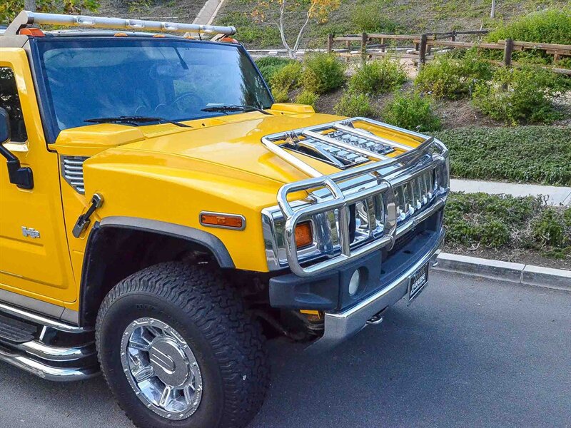 Used 2003 HUMMER H2 w/ Preferred Equipment Group AWD/4WD image 8