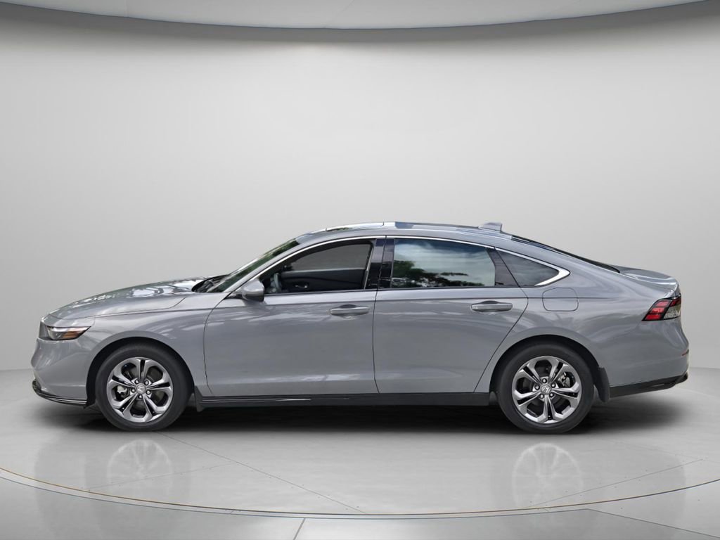 Certified 2024 Honda Accord EX-L image 4