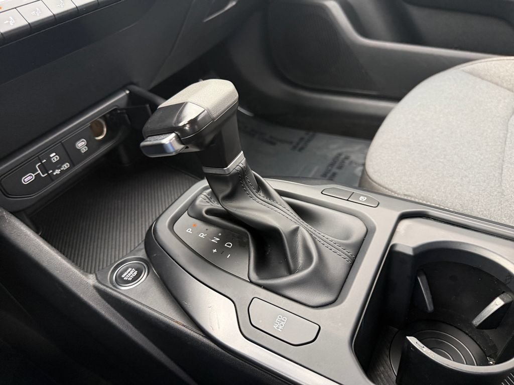 Used 2025 Kia K4 FWD image 19
