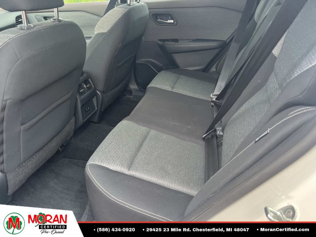 Used 2021 Nissan Rogue SV AWD/4WD image 12