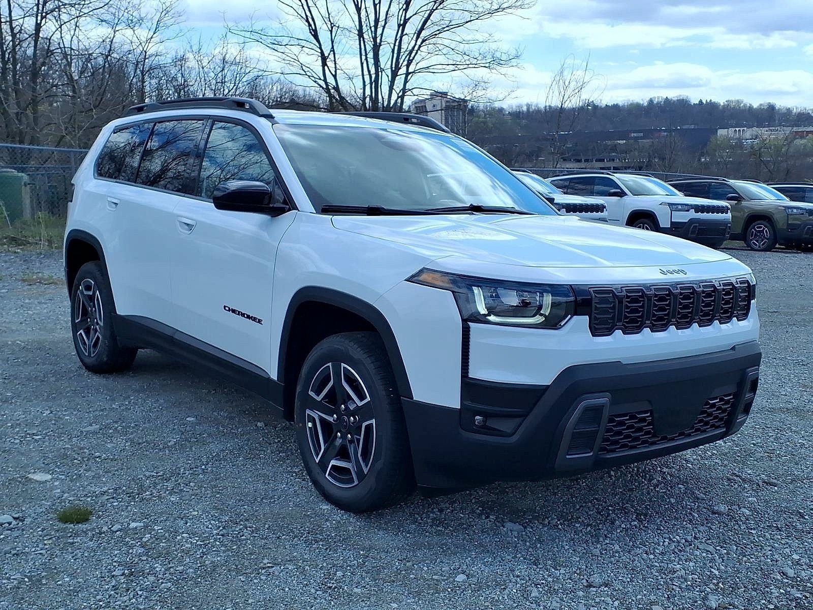 New 2026 Jeep Cherokee Laredo AWD/4WD image 4