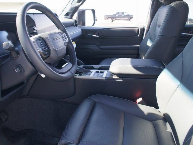 Used 2025 Toyota Land Cruiser w/ Premium Package image 15