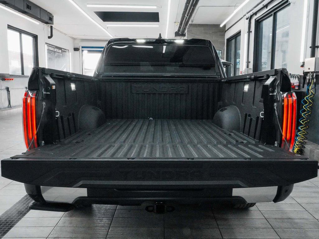 Used 2025 Toyota Tundra Limited image 40