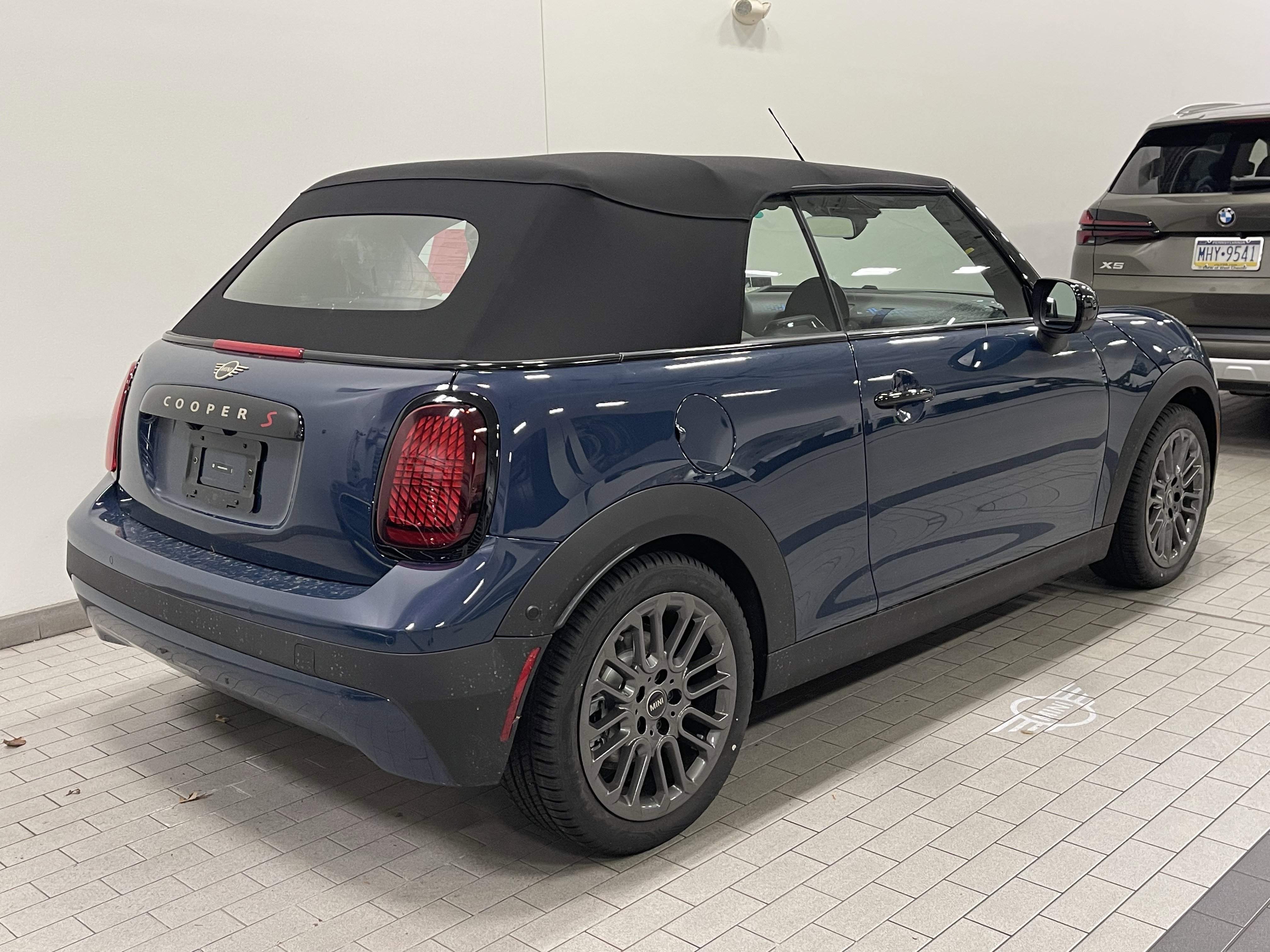 Used 2026 MINI Cooper S image 9