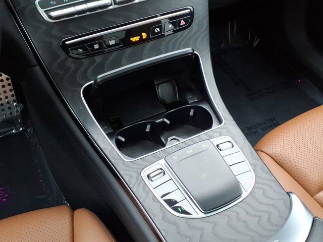 Certified 2022 Mercedes-Benz GLC 300 image 7