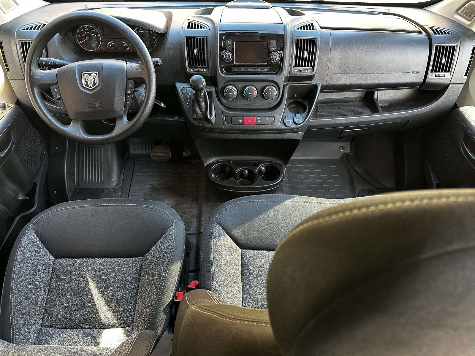 Used 2018 RAM ProMaster 2500 FWD image 13