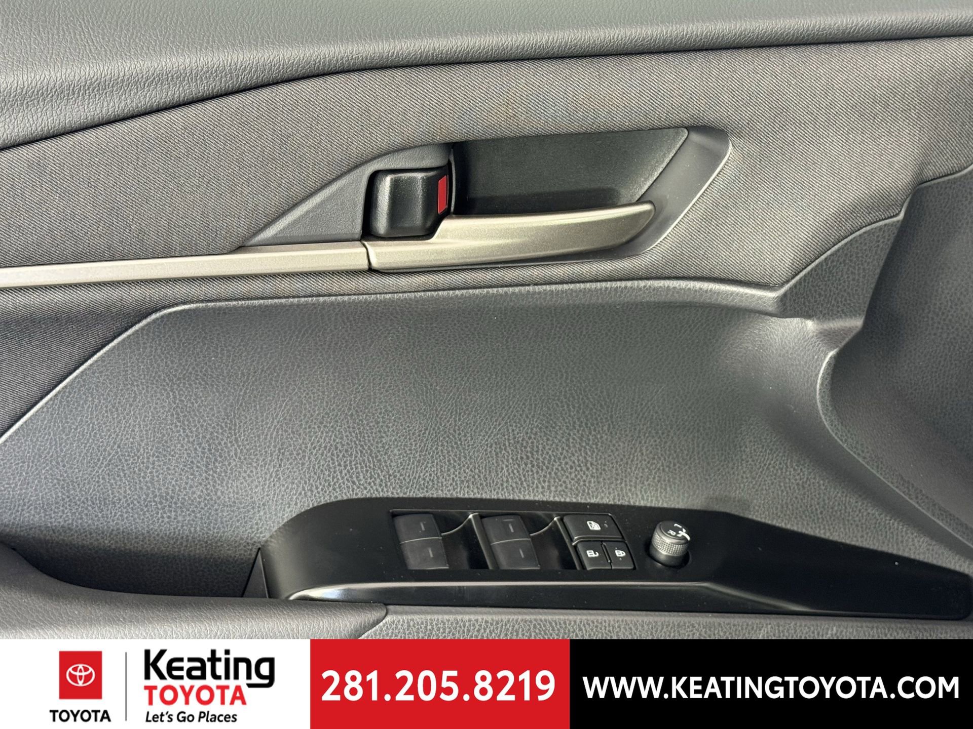 Used 2026 Toyota Camry LE w/ Convenience Package image 12