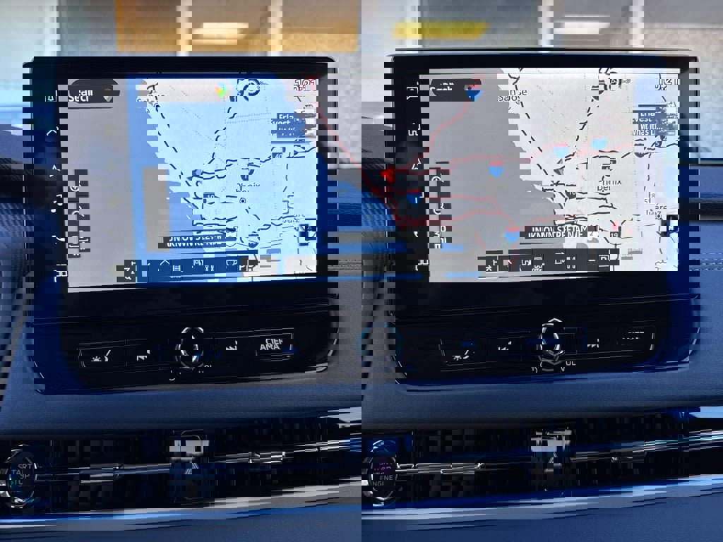 New 2025 Mitsubishi Outlander SE image 17