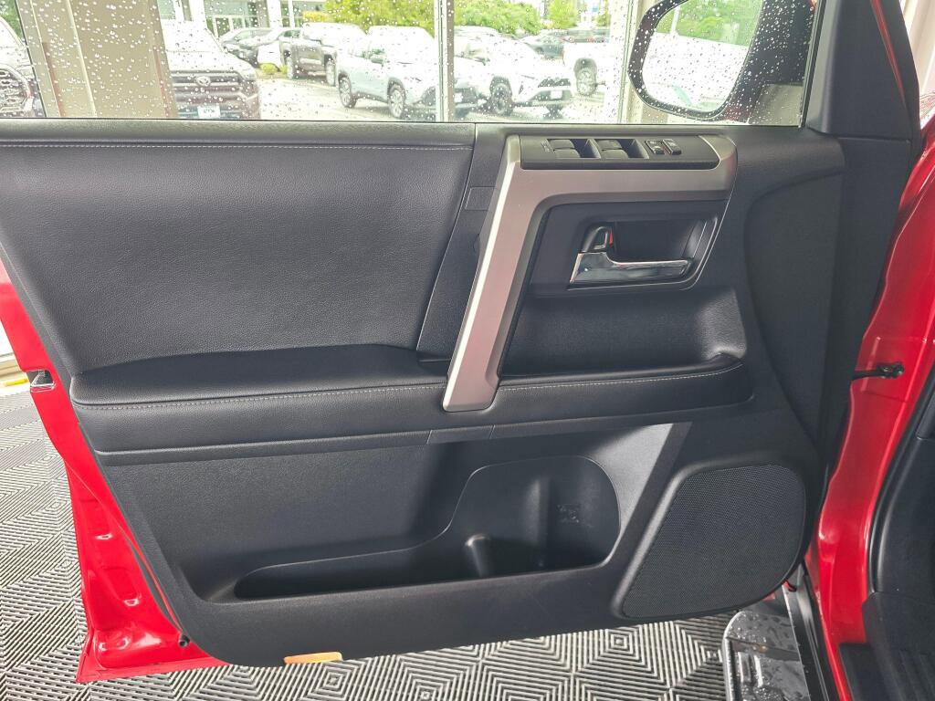 Used 2024 Toyota 4Runner SR5 Premium AWD/4WD image 18