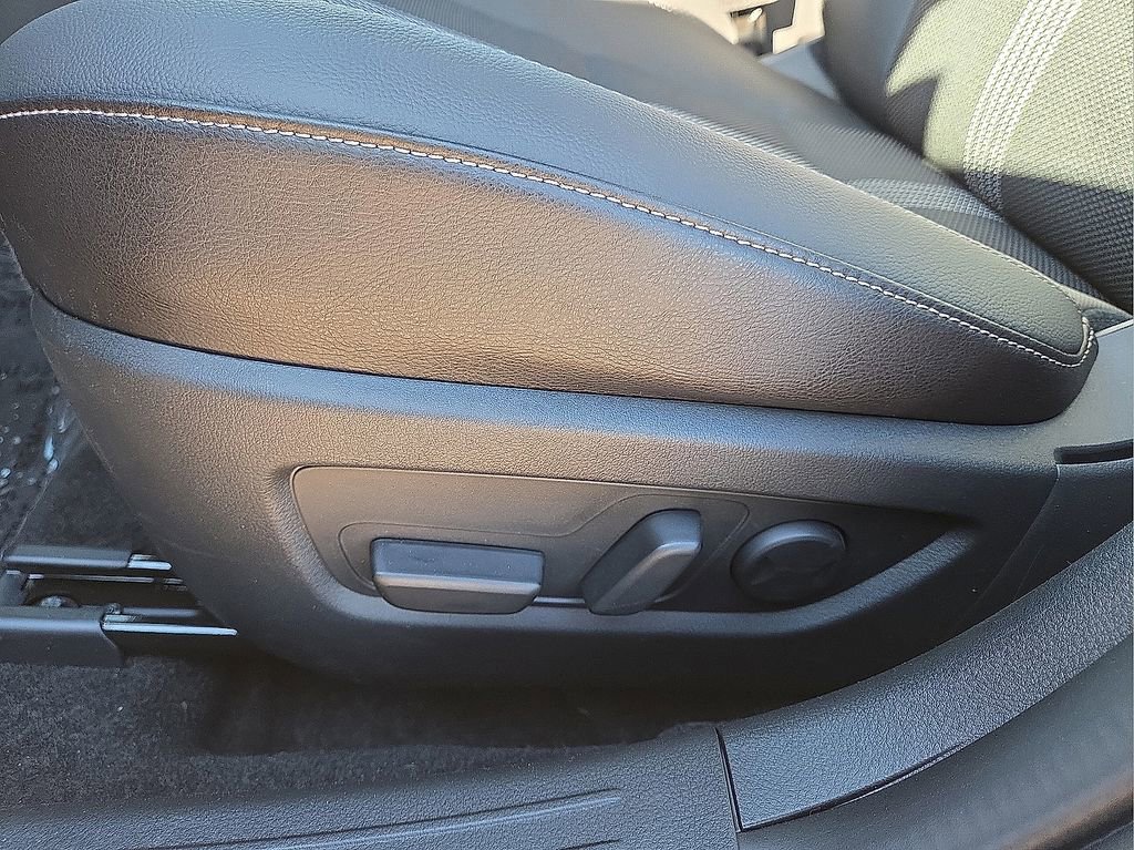 New 2026 MAZDA CX-50 Meridian Edition w/ Weather Package image 19