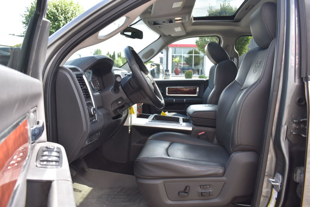 Used 2012 RAM 2500 Laramie w/ Cold Weather Group AWD/4WD image 18