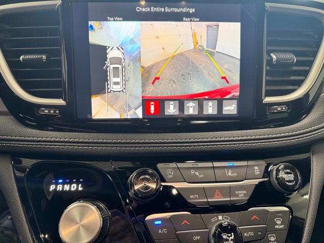 New 2026 Chrysler Pacifica Select image 12